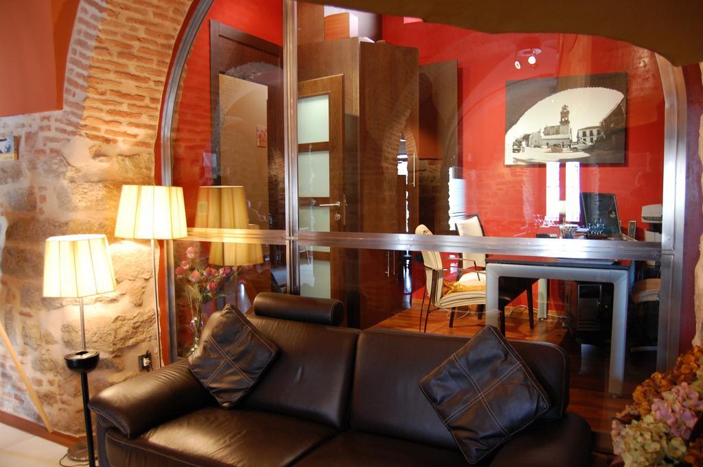 Hotel Los Usias Dos Torres Extérieur photo