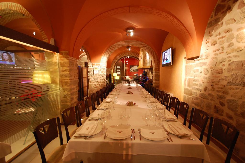 Hotel Los Usias Dos Torres Restaurant photo