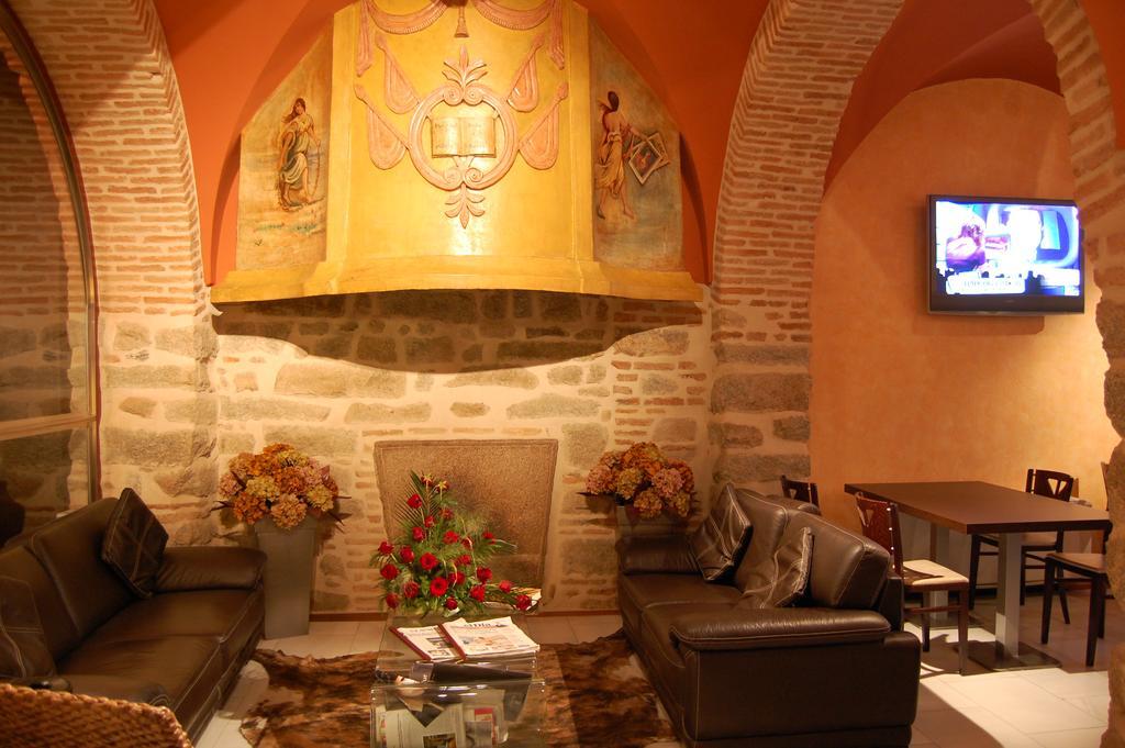 Hotel Los Usias Dos Torres Extérieur photo